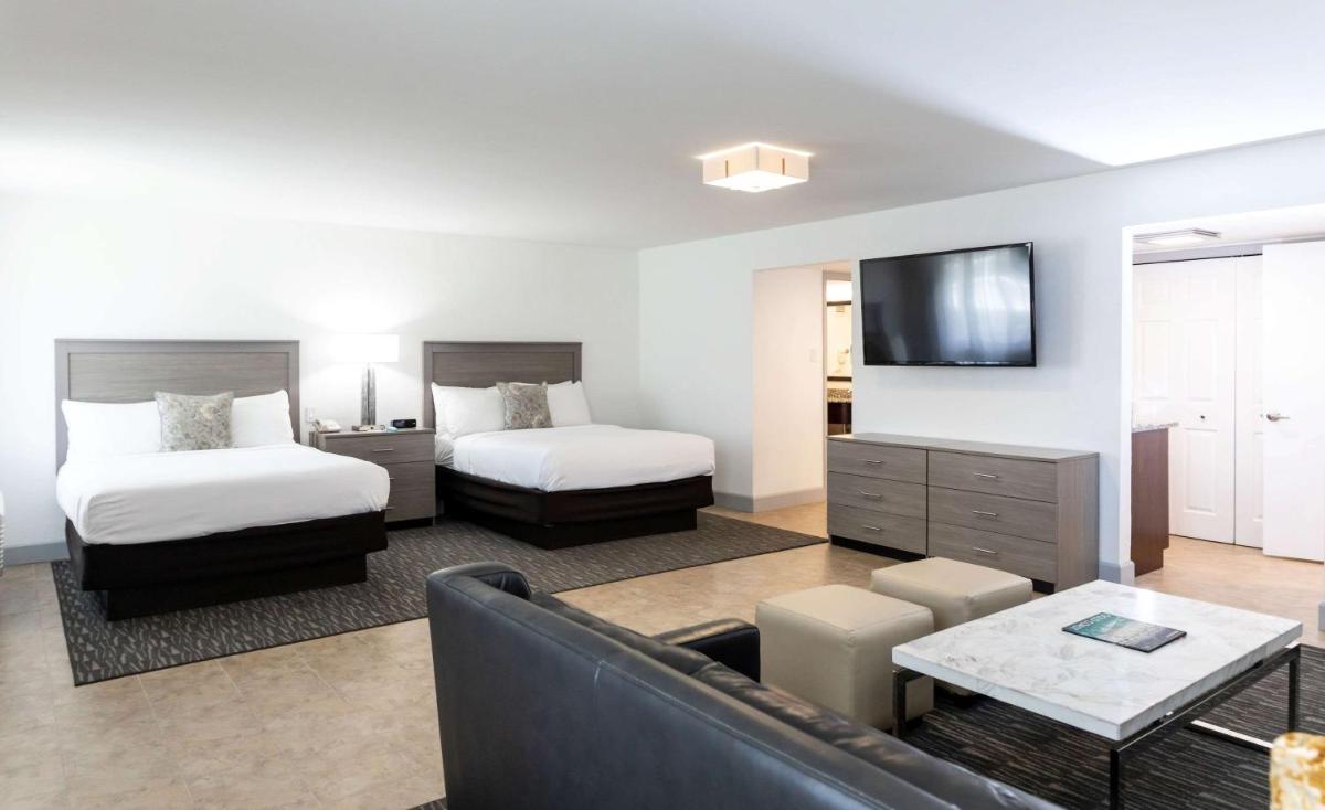 Best Western Palm Beach Lakes - image 4
