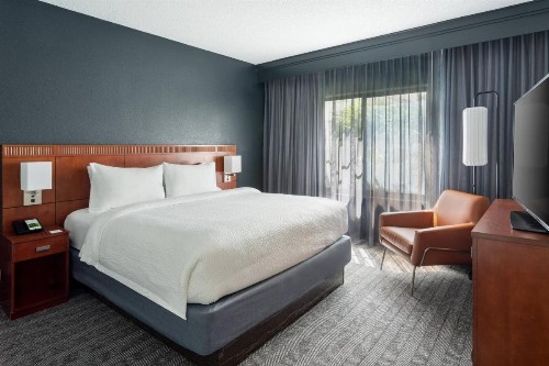 Courtyard by Marriott West Palm Beach - image 22