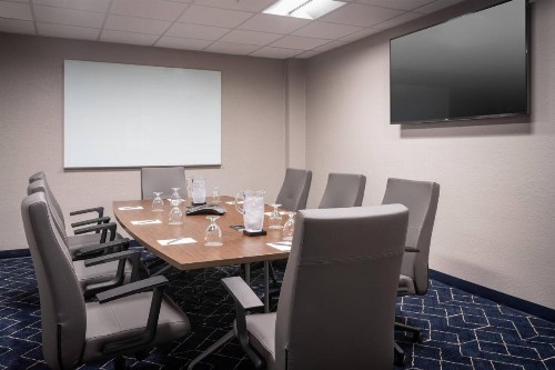 Courtyard by Marriott West Palm Beach - image 5