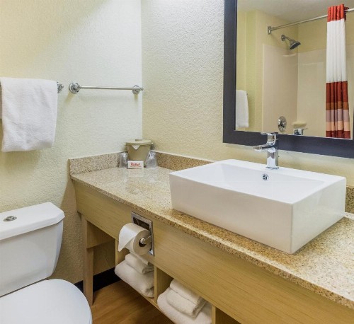 Red Roof Inn PLUS+ West Palm Beach - image 21