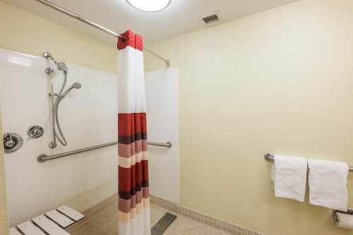Red Roof Inn PLUS+ West Palm Beach - image 23