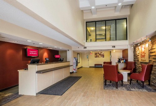 Red Roof Inn PLUS+ West Palm Beach - image 3