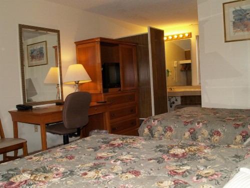 Parkview Motor Lodge - image 12