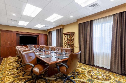 Hawthorn Suites by Wyndham West Palm Beach - image 21