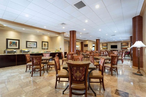 Hawthorn Suites by Wyndham West Palm Beach - image 38
