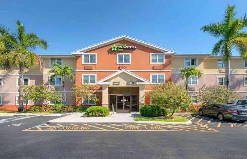 Extended Stay America Suites - West Palm Beach - Northpoint Corporate Park