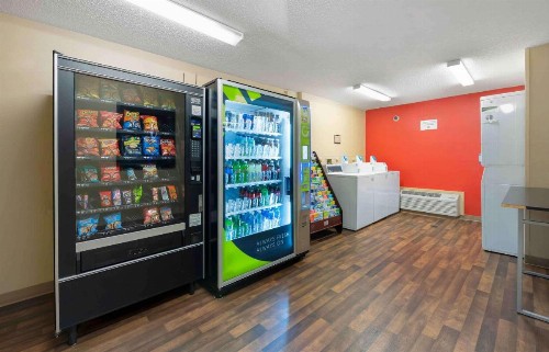 Extended Stay America Suites - West Palm Beach - Northpoint Corporate Park - image 23