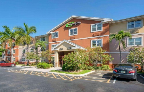 Extended Stay America Suites - West Palm Beach - Northpoint Corporate Park - image 26