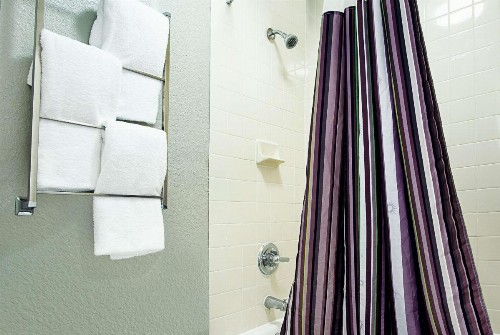 La Quinta Inn by Wyndham West Palm Beach - Florida Turnpike - image 40