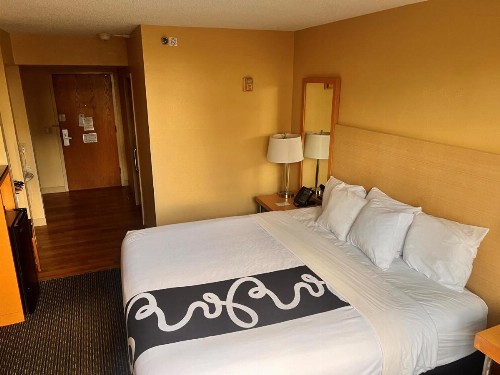 La Quinta by Wyndham West Palm Beach Airport - image 19