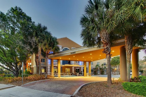 Holiday Inn Express West Palm Beach Metrocentre an IHG Hotel - image 38