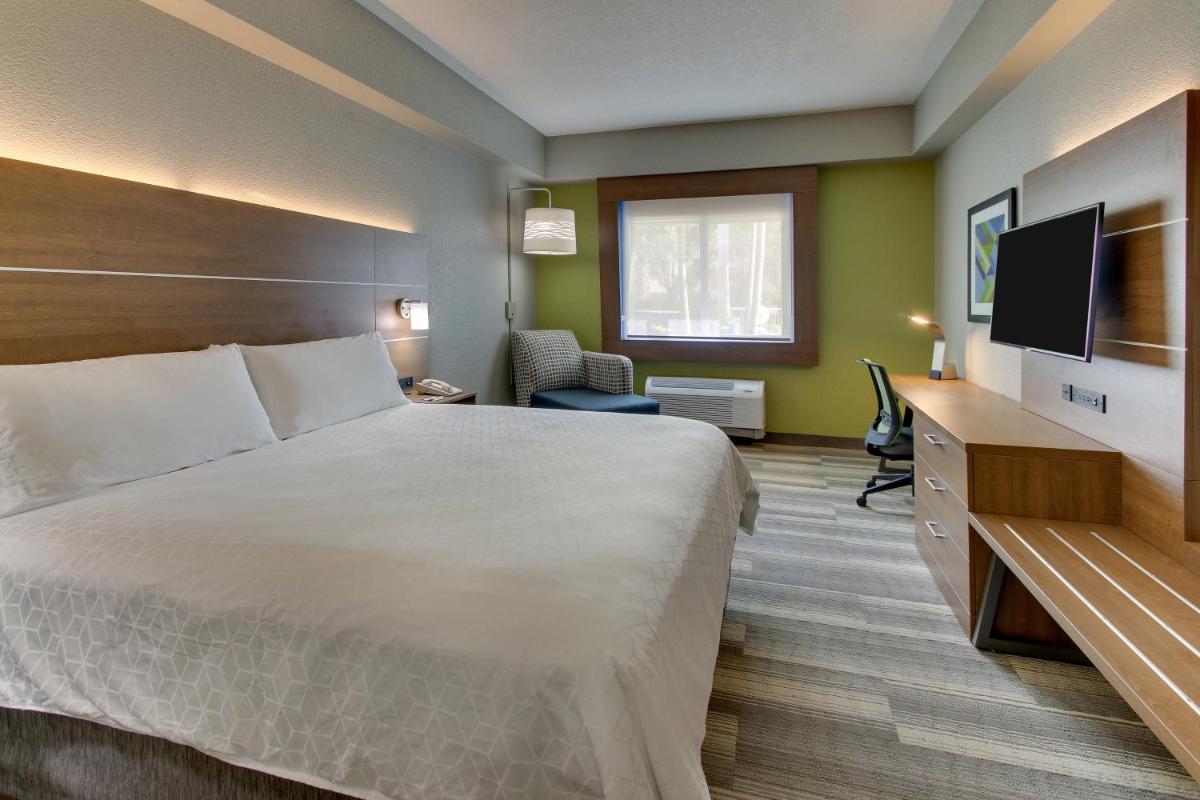Holiday Inn Express West Palm Beach Metrocentre an IHG Hotel - image 7
