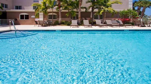Holiday Inn Express West Palm Beach Metrocentre an IHG Hotel - image 9