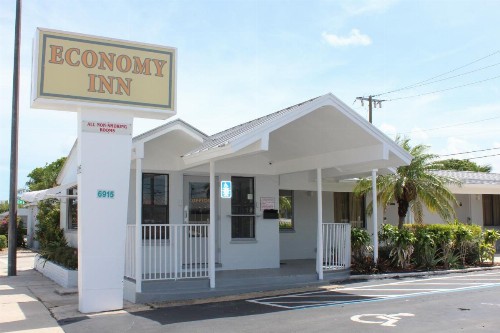 Economy Inn - image 12