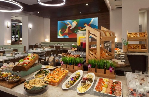Hilton West Palm Beach - image 10