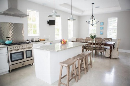 The Grace FitzPatrick Luxury 4bd 4ba with Pool - image 9