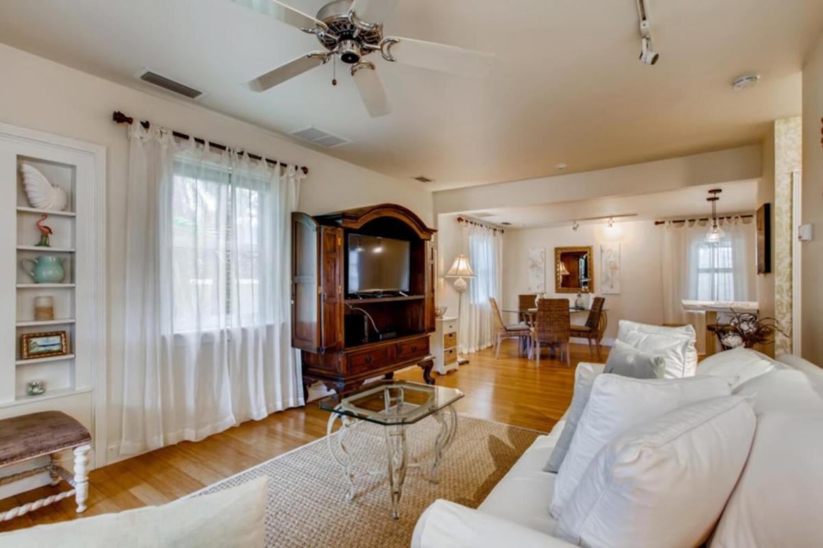 Flamingo Cottage - Charming 1bd1ba - image 4