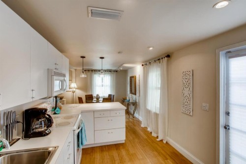 Flamingo Cottage - Charming 1bd1ba - image 8
