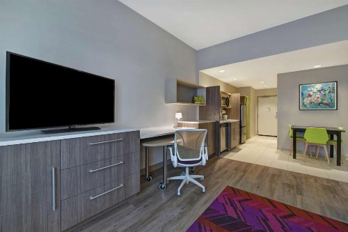 Home2 Suites By Hilton West Palm Beach Airport - image 24