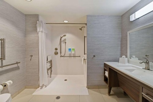 Home2 Suites By Hilton West Palm Beach Airport - image 26