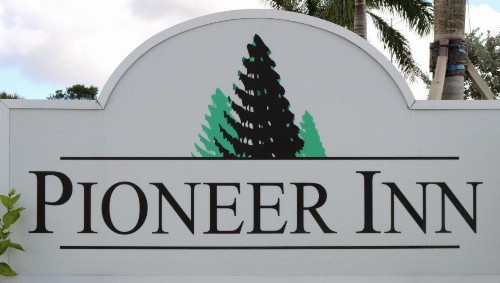 Pioneer Inn - image 17