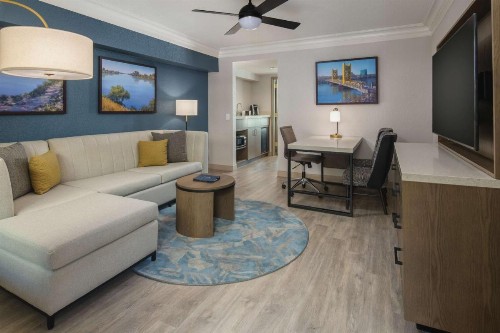 Embassy Suites by Hilton Sacramento Riverfront Promenade - image 21
