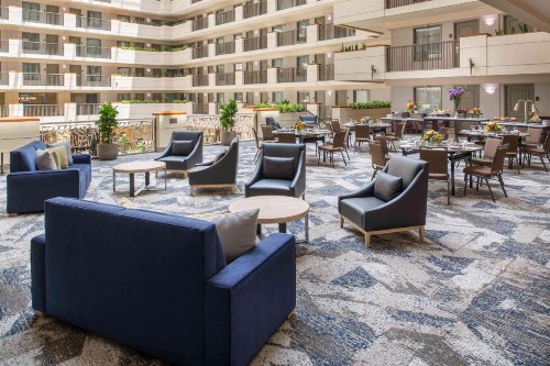 Embassy Suites by Hilton Sacramento Riverfront Promenade - image 30