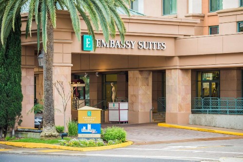 Embassy Suites by Hilton Sacramento Riverfront Promenade - image 32