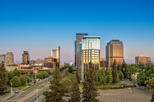 Embassy Suites by Hilton Sacramento Riverfront Promenade - image 36