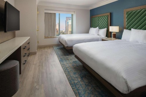 Embassy Suites by Hilton Sacramento Riverfront Promenade - image 39