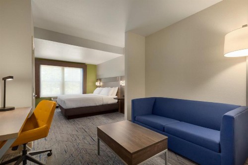 Holiday Inn Express- West Sacramento an IHG Hotel - image 28