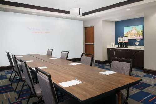Hampton Inn & Suites West Sacramento - image 14