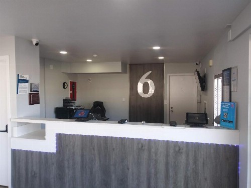 Motel 6-West Sacramento CA - image 25