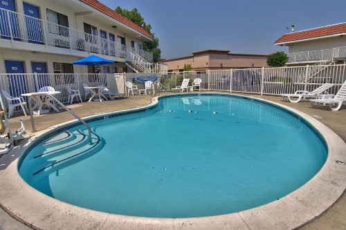 Motel 6-West Sacramento CA - image 7