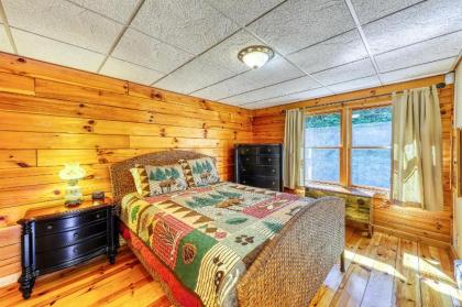Stratton Log Cabin - image 12