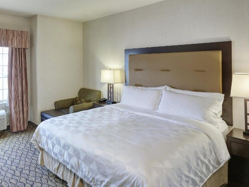 Holiday Inn West Yellowstone an IHG Hotel - image 30