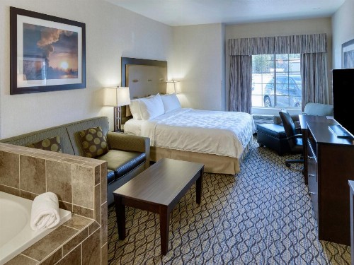 Holiday Inn West Yellowstone an IHG Hotel - image 38