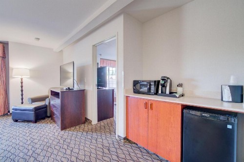 Holiday Inn West Yellowstone an IHG Hotel - image 40