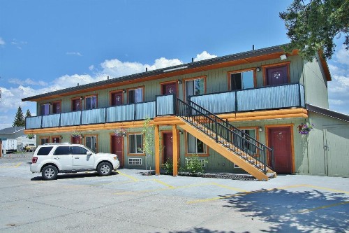Moose Creek Inn - image 42