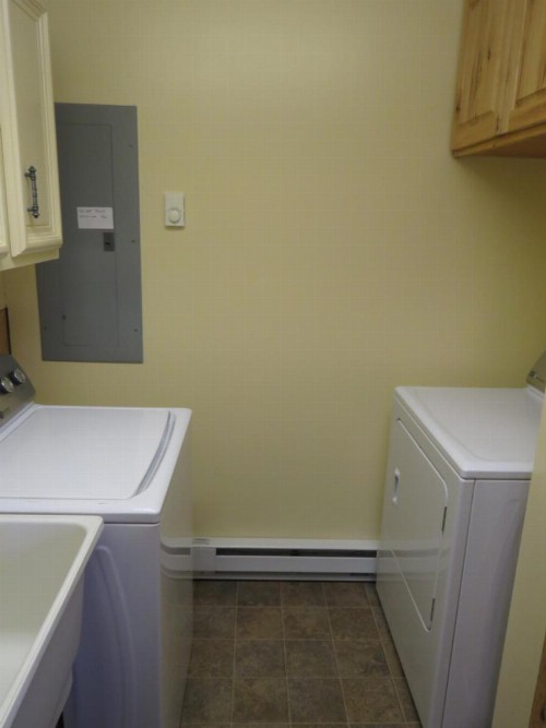 9 Bar W Cabins - image 28