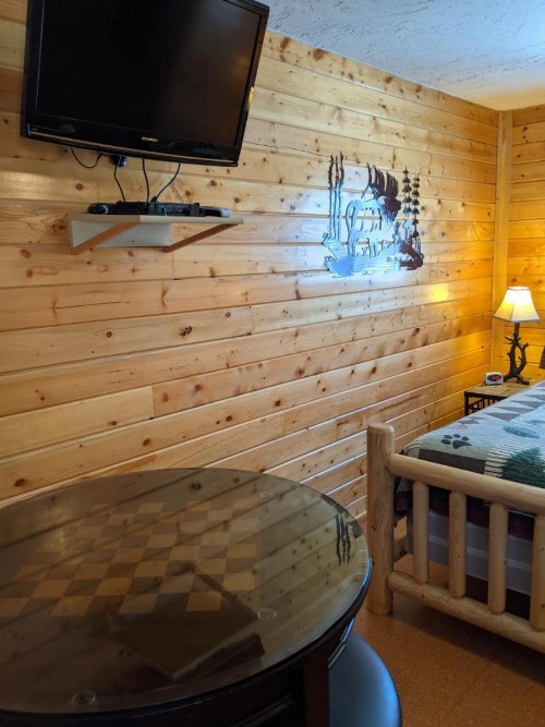 9 Bar W Cabins - image 46