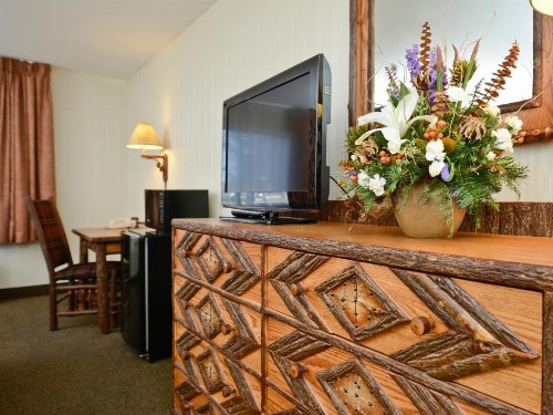Clubhouse Inn - image 44