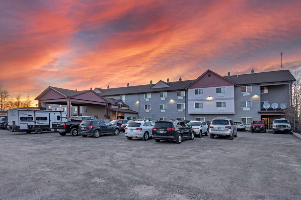 Best Western Desert Inn - main image