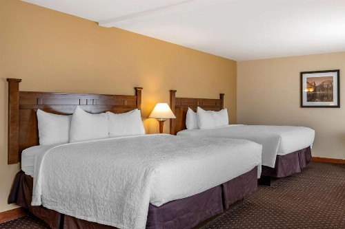 Best Western Desert Inn - image 14