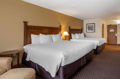 Best Western Desert Inn - image 17