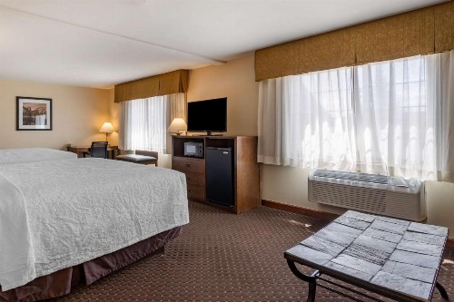 Best Western Desert Inn - image 21