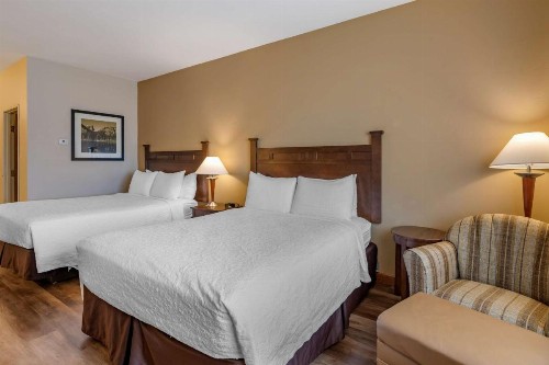 Best Western Desert Inn - image 9