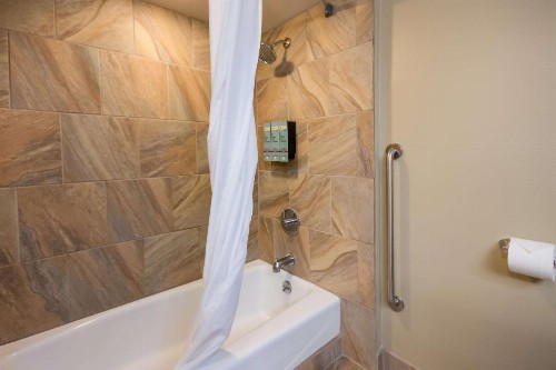 Best Western Weston Inn - image 19