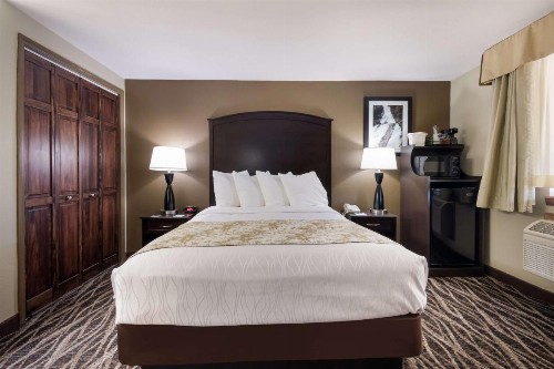 Best Western Weston Inn - image 3
