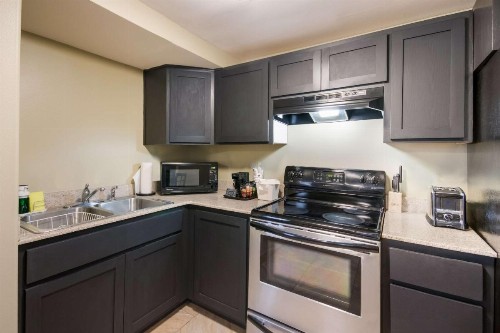 Best Western Weston Inn - image 8